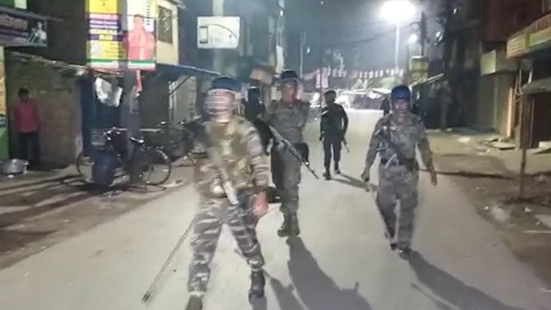 West Bengal Civic Poll: সকাল থেকে বিক্ষিপ্ত উত্তেজনা কামারহাটিতে, গোষ্ঠীদ্বন্দ্বের অভিযোগ ওড়াল তৃণমূল