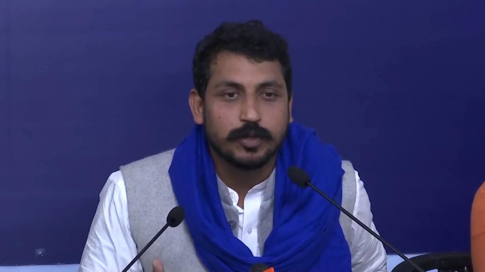 UP Elections 2022 | Aazad says his party will fight polls alone but talks on with Congress