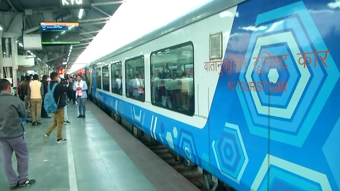 Rail Budget 2022-23: বাড়বে কি রেলভাড়া ? কী হতে পারে আজকের রেল বাজেটে ?