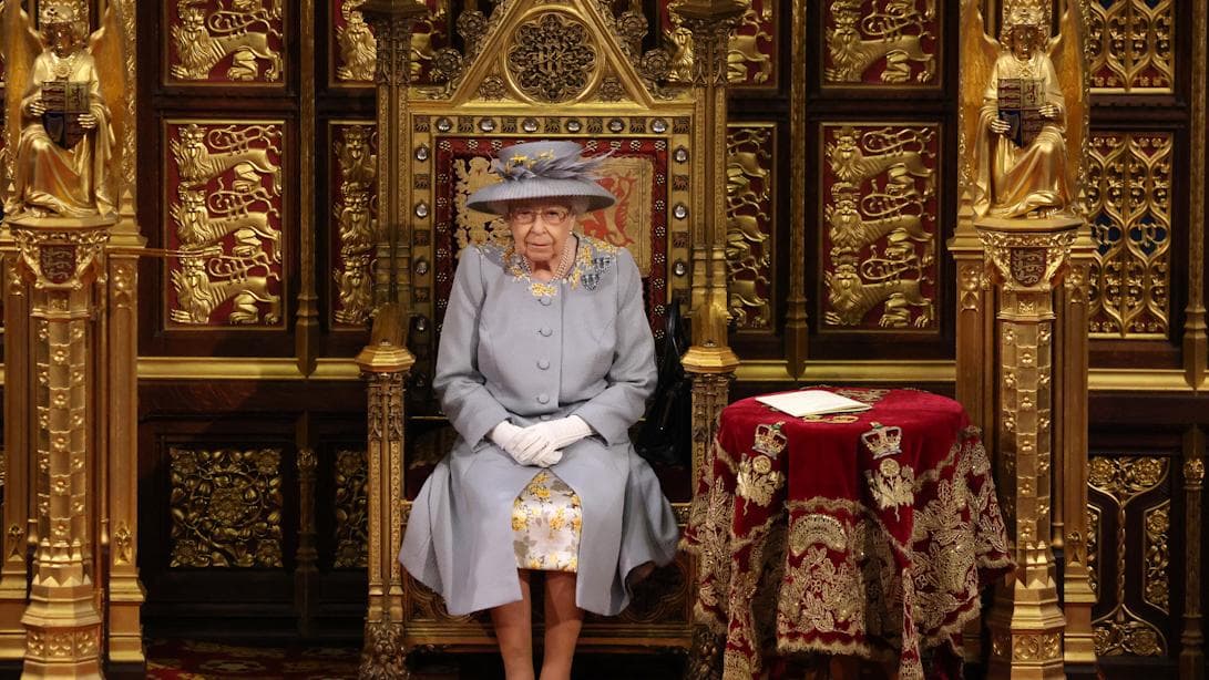 Queen Elizabeth II Covid: কোভিডে আক্রান্ত হলেন রানি দ্বিতীয় এলিজাবেথ, 'মৃদু উপসর্গ' জানাল রাজ পরিবার