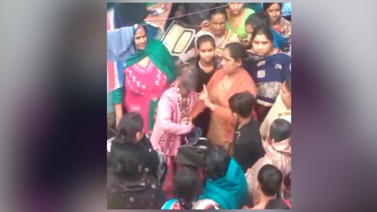 Delhi girl sexually assaulted, hair chopped and garlanded with shoes; 4 held 