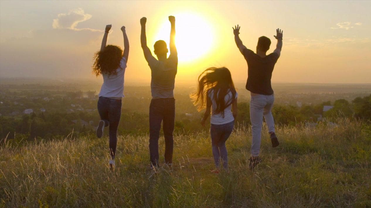 Happy New Year 2022: গেল বছরের সব সঞ্চয় নিয়ে ভরে উঠুক ২০২২, ভাল থাকার সমান ভাগ পাক সব্বাই