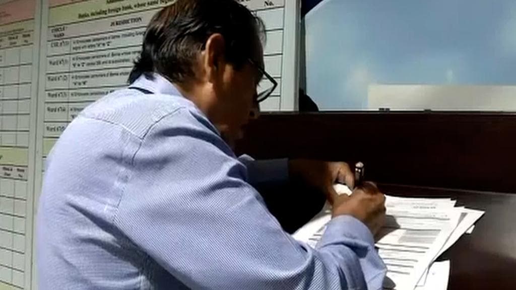 Govt extends deadline to file income tax returns, here is till when and why