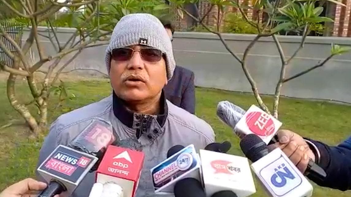 Lockdown: করোনা নিয়ে বিধিনিষেধ হোক বিশেষজ্ঞদের পরামর্শ অনুযায়ী, রাজনৈতিক সিদ্ধান্ত নয়, মত দিলীপ ঘোষের