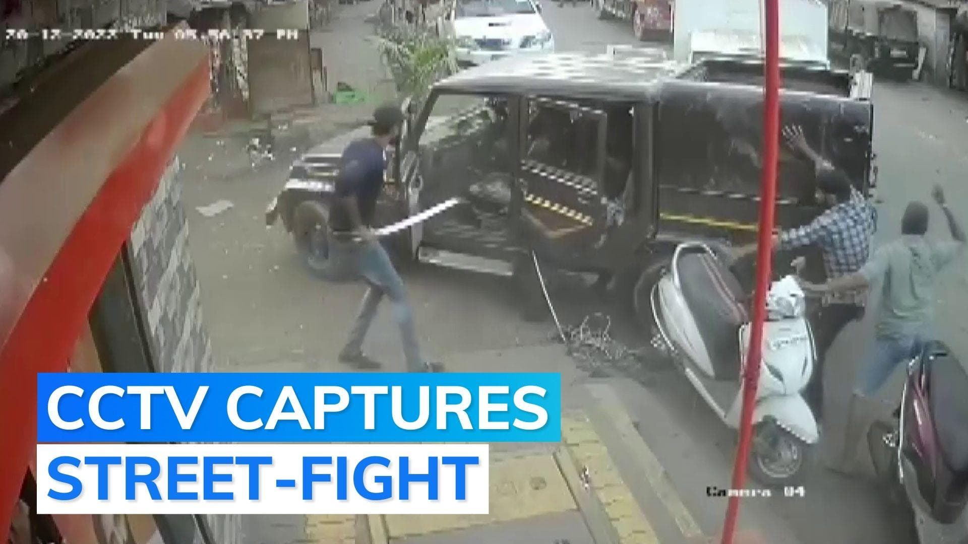 On camera: car crash, violent fight, sword attack in Maharashtra's Palghar