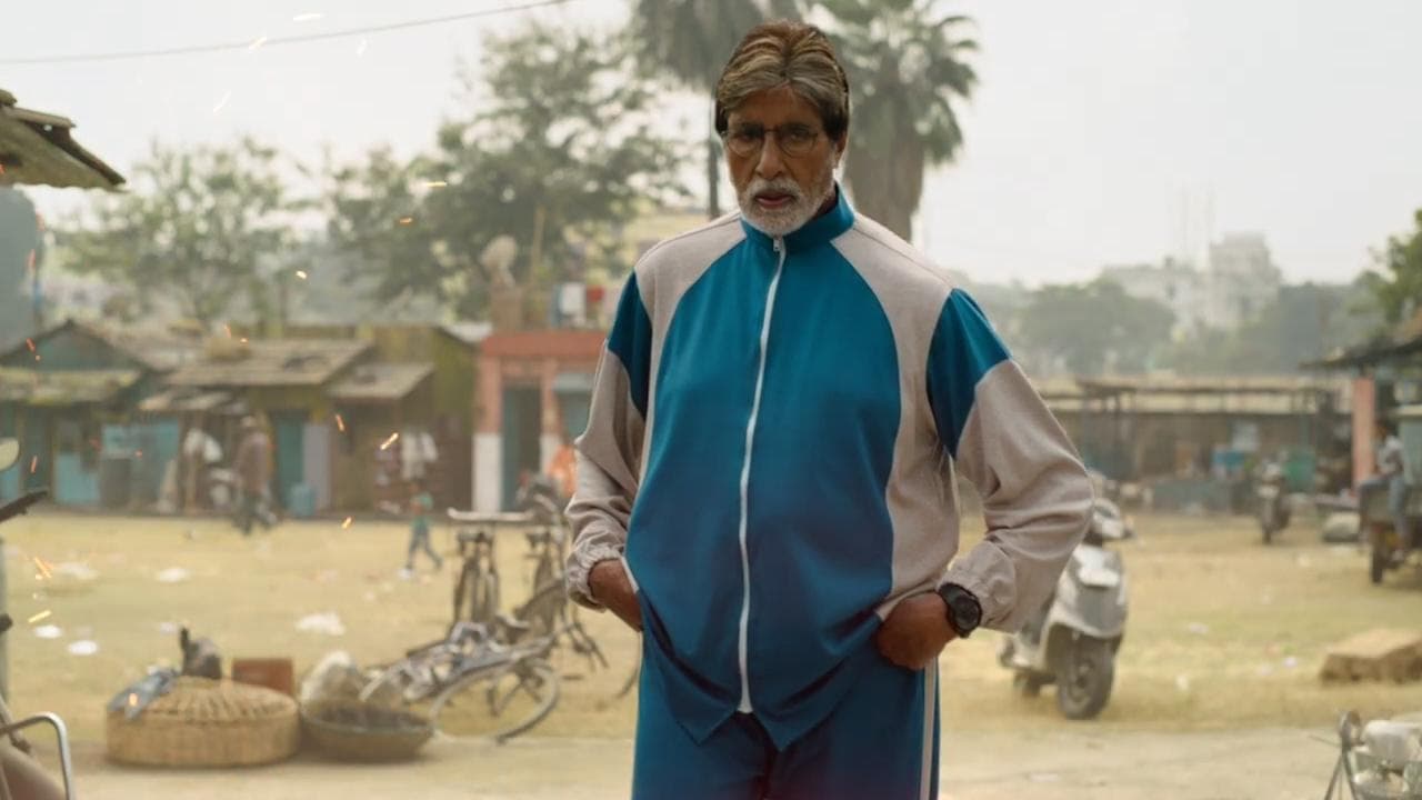 Amitabh Bachchan की फिल्म 'Jhund' का टाइटल ट्रैक रिलीज, देखें वीडियो