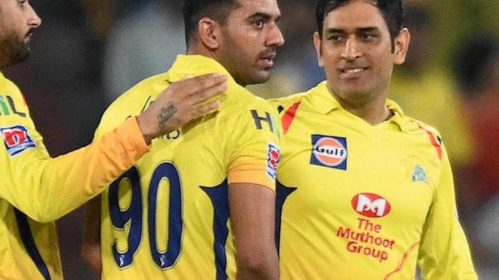 Dhoni Csk : নেতৃত্ব ছেড়ে কি আইপিএল থেকে অবসরের ইঙ্গিত দিলেন মাহি? 
