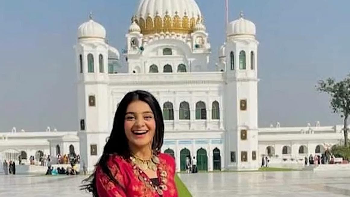 Kartarpur गुरुद्वारे में मॉडल के फोटो शूट पर भारत ने जताई नाराजगी, पाकिस्तानी राजनयिक को किया तलब