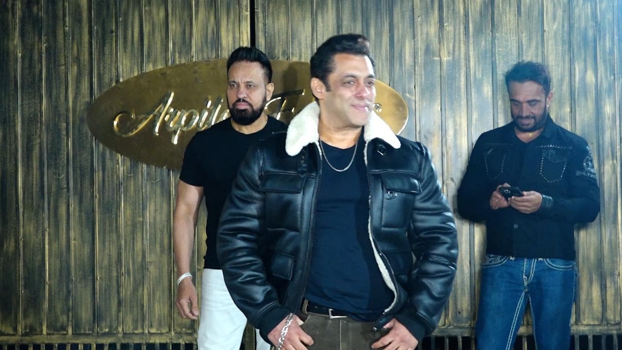 Salman Khan ने अपने बर्थ-डे पर भांजी आयत के साथ किया डांस, वीडियो हुआ वायरल
