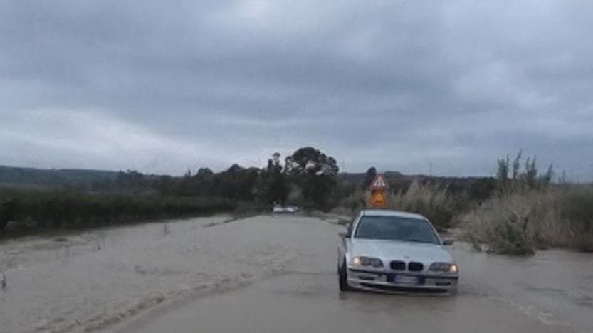 Italy में भीषण बारिश और बाढ़ से जनजीवन बुरी तरह प्रभावित, कुछ शहरों में स्कूल बंद