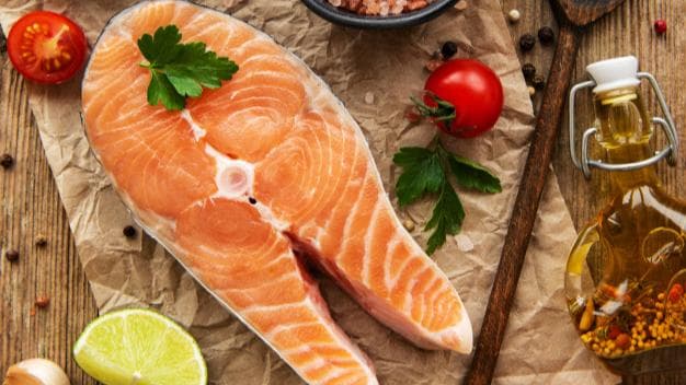 बचपन में ऑयली मछली खाने से अस्थमा का खतरा 50% कम: रिसर्च