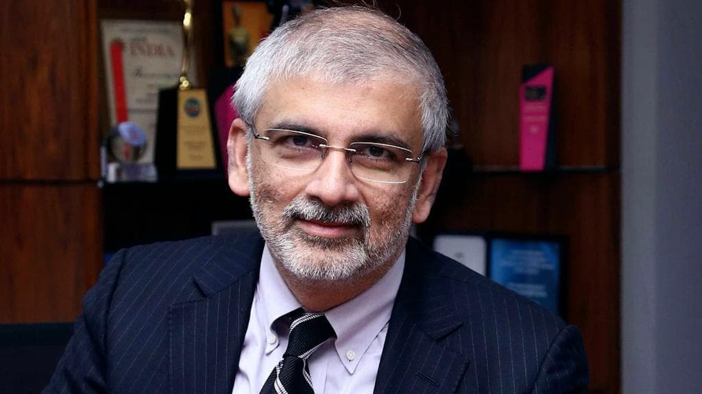 Jet Airways Revival: Aviation veteran Sanjiv Kapoor to pilot as CEO