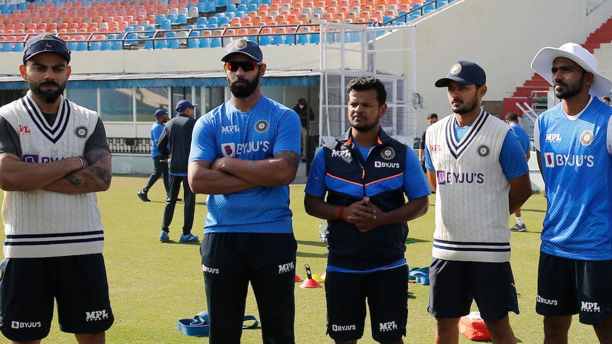 IND v SL: শততম টেস্টে নামার প্রস্তুতি শুরু বিরাটের, মোহালিতে প্র্যাকটিসে নামল টিম ইন্ডিয়া