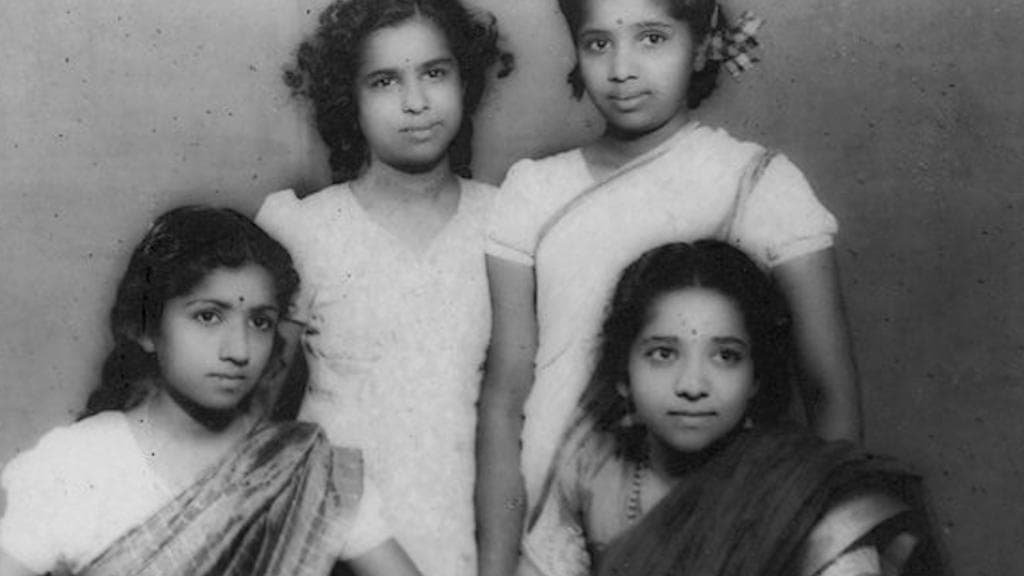 Lata Mangeshkar: দেখে নিন কিংবদন্তি শিল্পী লতা মঙ্গেশকরের কিছু ভিনটেজ ছবি