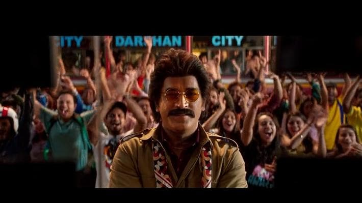 IPL 2022 के लिए MS Dhoni का रजनीकांत वाला लुक हुआ वायरल, फैन्स कर रहे जमकर तारीफ