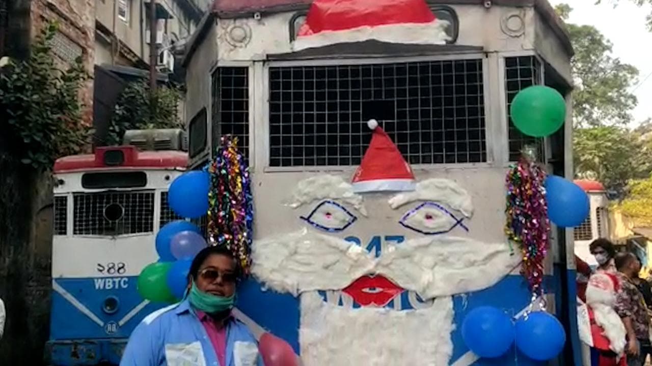 Christmas 2021 : বিশেষভাবে সক্ষম ও পথশিশুদের নিয়ে শ্যামবাজার ট্রামডিপোতে পালিত হল বড়দিন
