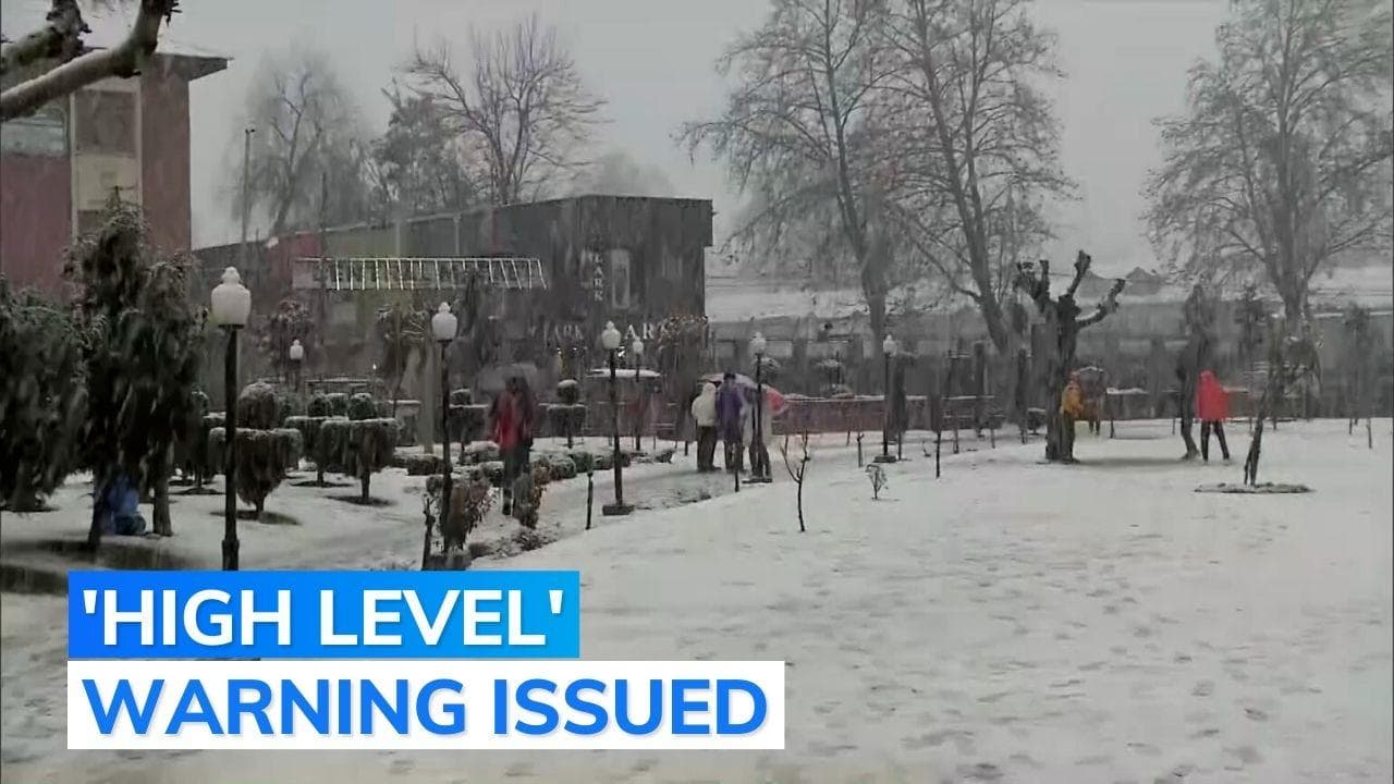 J&K: avalanche warning issued for 10 districts as Kashmir receives heavy snowfall
