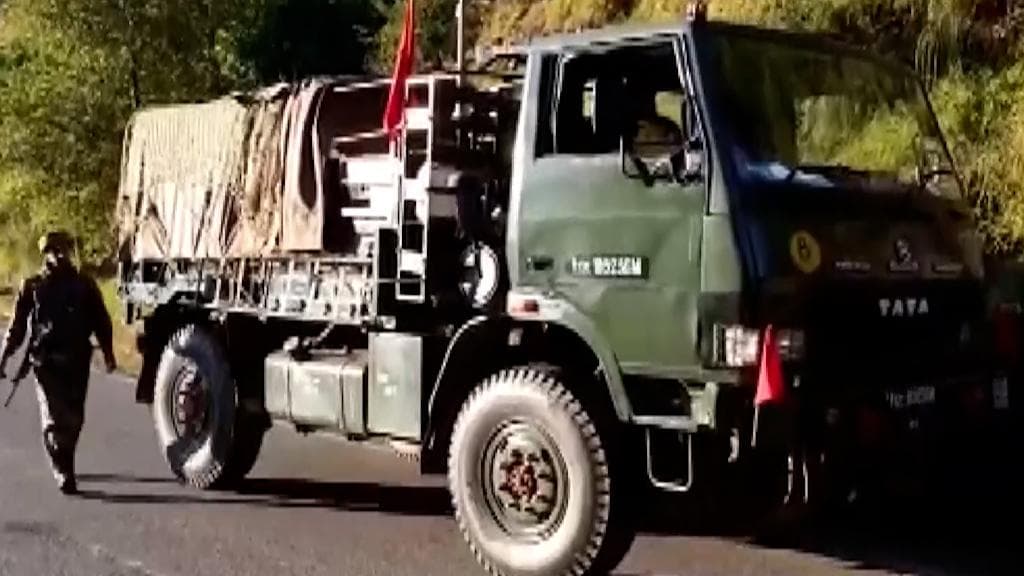 Jammu and Kashmir: দুই শহীদ জওয়ানের ছবি প্রকাশ্যে আনল সেনা