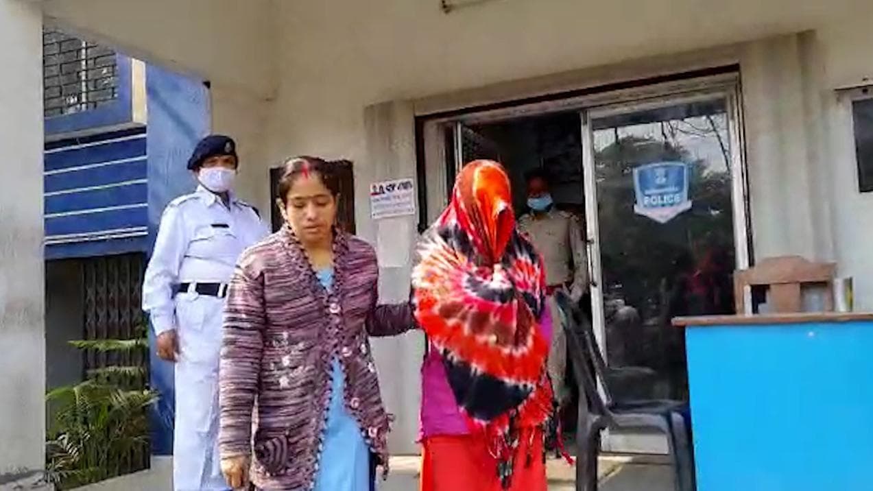 Khardah Fraud Case: চাকরি দেওয়ার নামে লক্ষাধিক টাকা প্রতারণার অভিযোগ, খড়দহ থেকে গ্রেফতার ৭