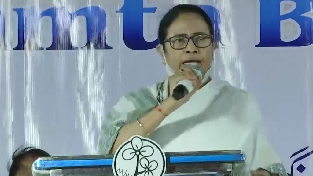 Mamata Banerjee: রোমে যেতে না যাওয়ায় কেন্দ্রীয় সরকারকে তীব্র আক্রমণ মমতার