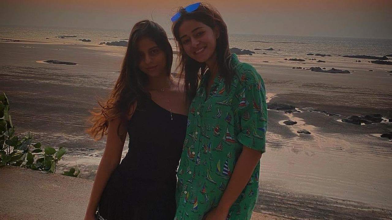 Suhana Khan ने देखी Gehraiyaan, दोस्त Ananya Panday को लेकर दिया रिएक्शन!
