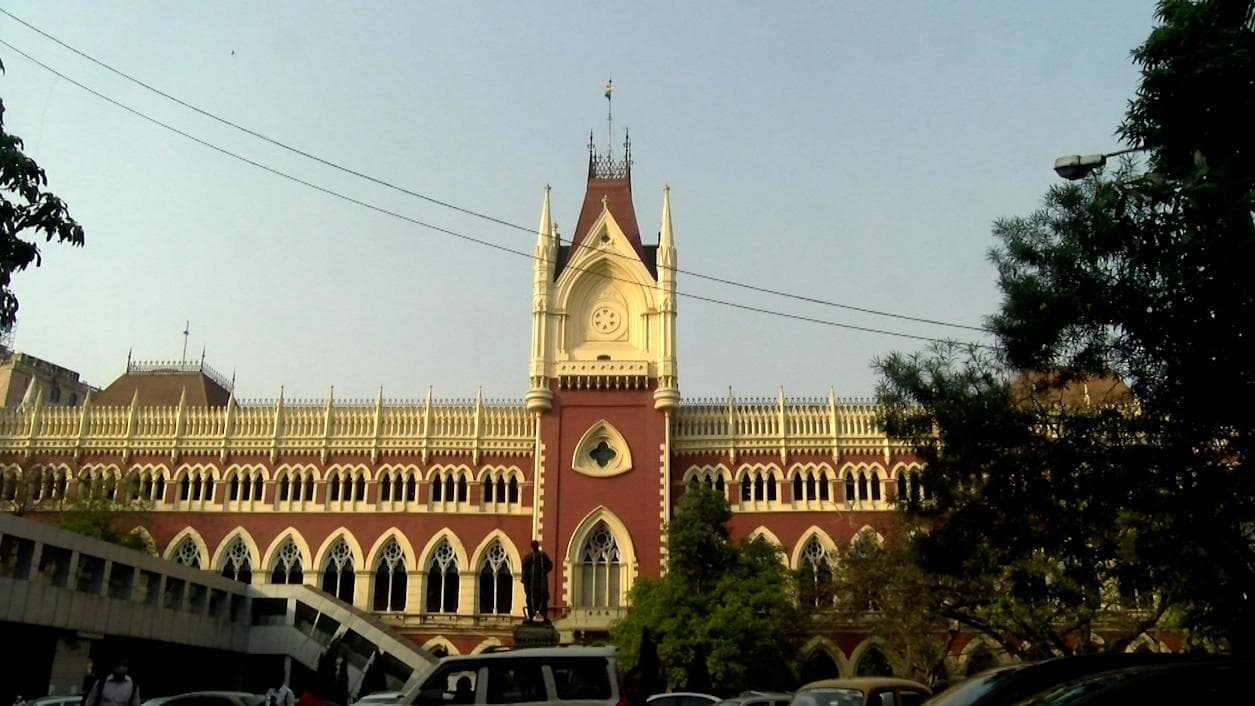 Kolkata High Court: ৩৪ সপ্তাহের অন্তঃস্বত্ত্বার গর্ভপাতের নজিরবিহীন নির্দেশ কলকাতা হাইকোর্টের  