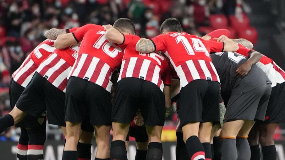 Athletic Bilbao knock Barcelona out of Copa del Rey