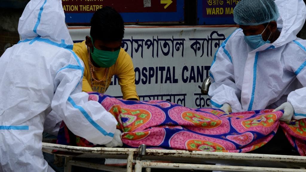 National Medical College: রোগীদের ৩ এবং ৭ দিনের বেশি ওষুধ নয়, সুপারের নির্দেশে বিতর্ক