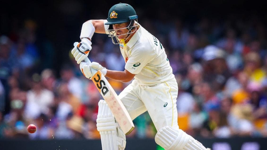 एशेज सीरीज जीतकर संतुष्ट नहीं वॉर्नर, कहा- टीम इंडिया को उसकी ही धरती पर चखाना चाहते हैं हार का स्वाद