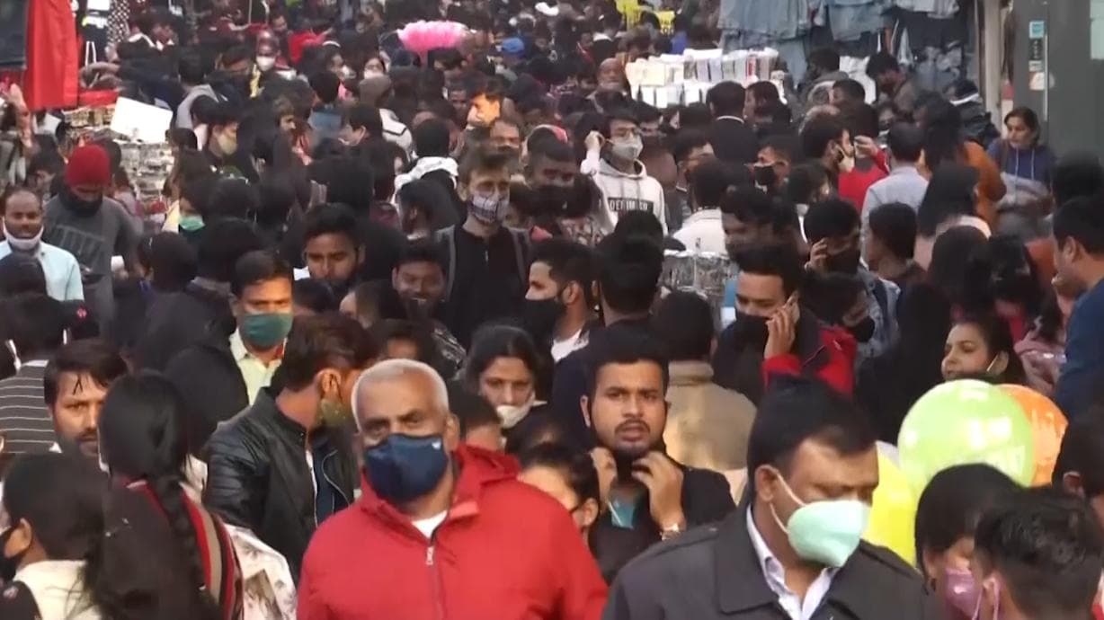 Covid: ৯০০-র গণ্ডি ছাড়াল ওমিক্রন আক্রান্তের সংখ্যা, দেশে একদিনে কোভিডে আক্রান্ত ১৩, ১৫৪ জন