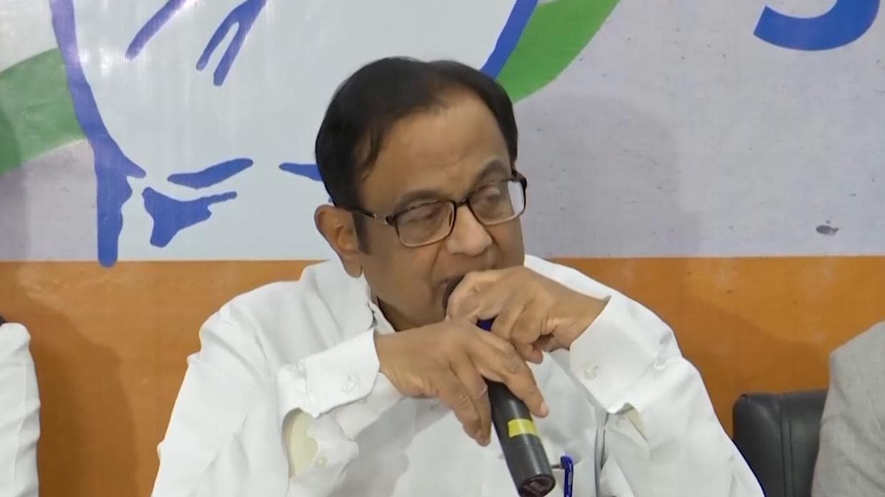 Congress के संकट पर सीनियर नेताओं ने जताई चिंता, चिदंबरम बोले- असहाय और आहत महसूस कर रहा हूं