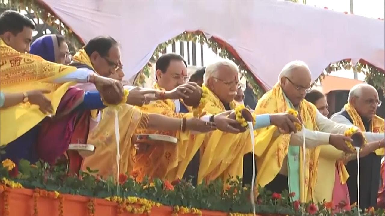 UP Election 2022: Nadda leads BJP CMs to Ram Lala darshan at Ayodhya