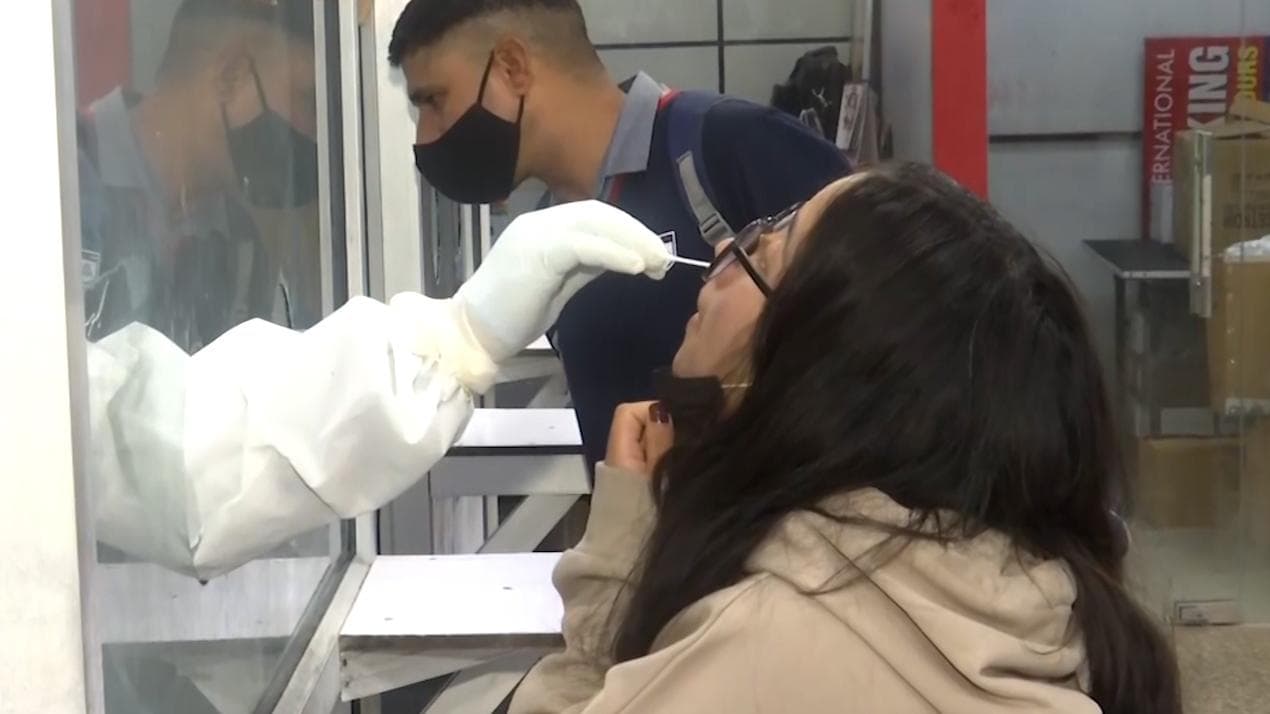 Corona Updates in India : 24 घंटे में आए डेढ़ लाख से ज्यादा कोविड केस, 327 की मौत