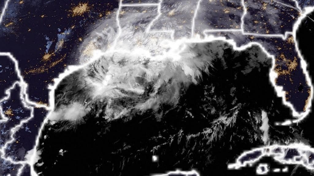 Cyclone Gulab: आज ओडिशा-आंध्र के तटों से टकराएगा 'गुलाब' चक्रवात, NDRF की 18 टीमें तैनात