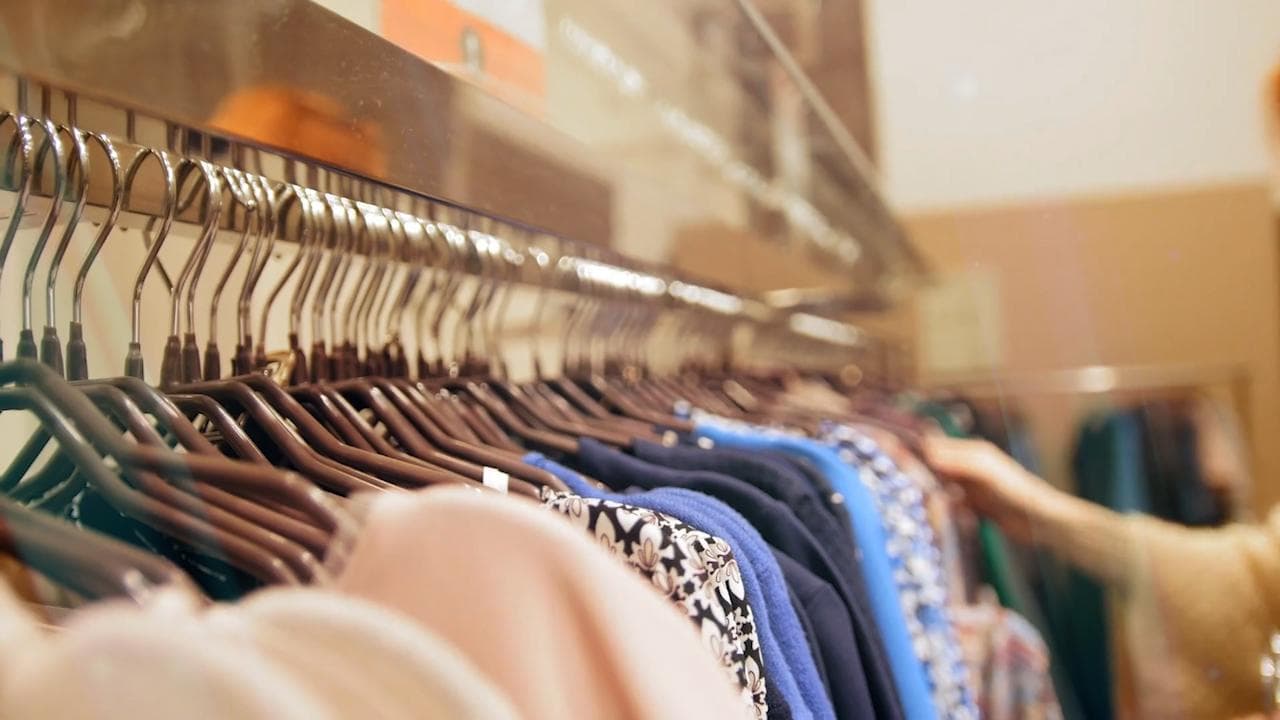 Dresses for all body types: দেহের গঠন অনুযায়ী পোশাক বাছুন, জেনে নিন কী কী মাথায় রাখবেন