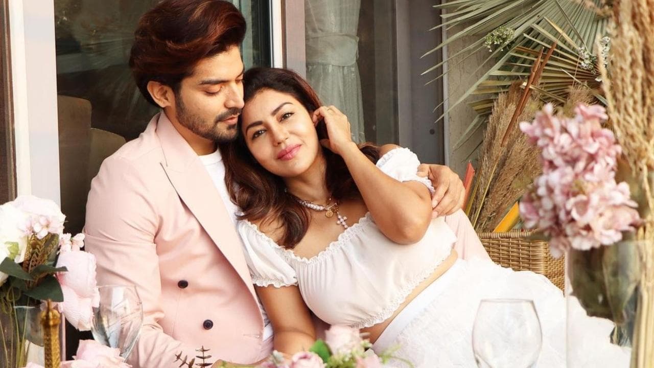 प्रेग्नेंट हैं Debina Bonnerjee, पति Gurmeet Choudhary ने फोटो शेयर कर सुनाई खुशखबरी