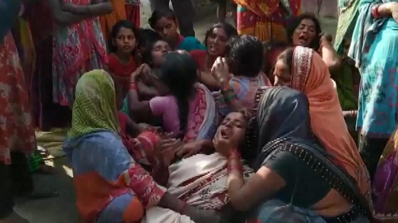 Bihar: बिहार में जहरीली शराब से मौत का आंकड़ा बढ़कर 33 हुआ, नीतीश कुमार ने कहा छठ बाद करेंगे समीक्षा