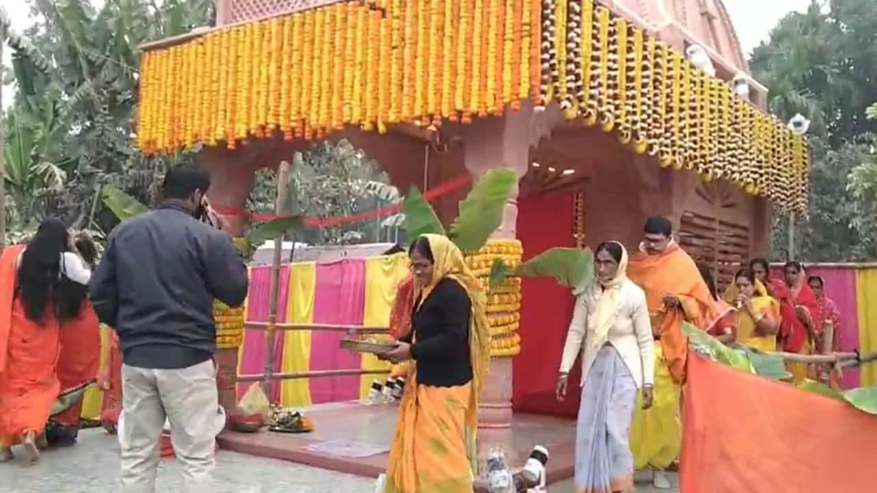 কোচবিহারে শুরু বিশেষ পুজো
কোচবিহারে শুরু বিশেষ পুজো