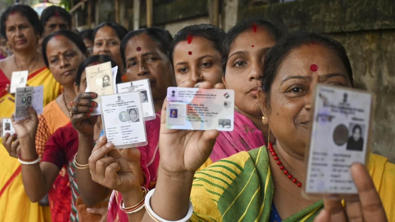 Less than 10% of Lok Sabha election candidates are women, data shows Less than 10% of Lok Sabha election candidates are women, data shows