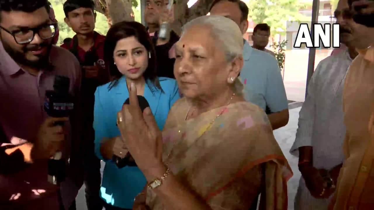 Gujarat Election: UP Governor casts vote Gujarat Election: UP Governor casts vote
