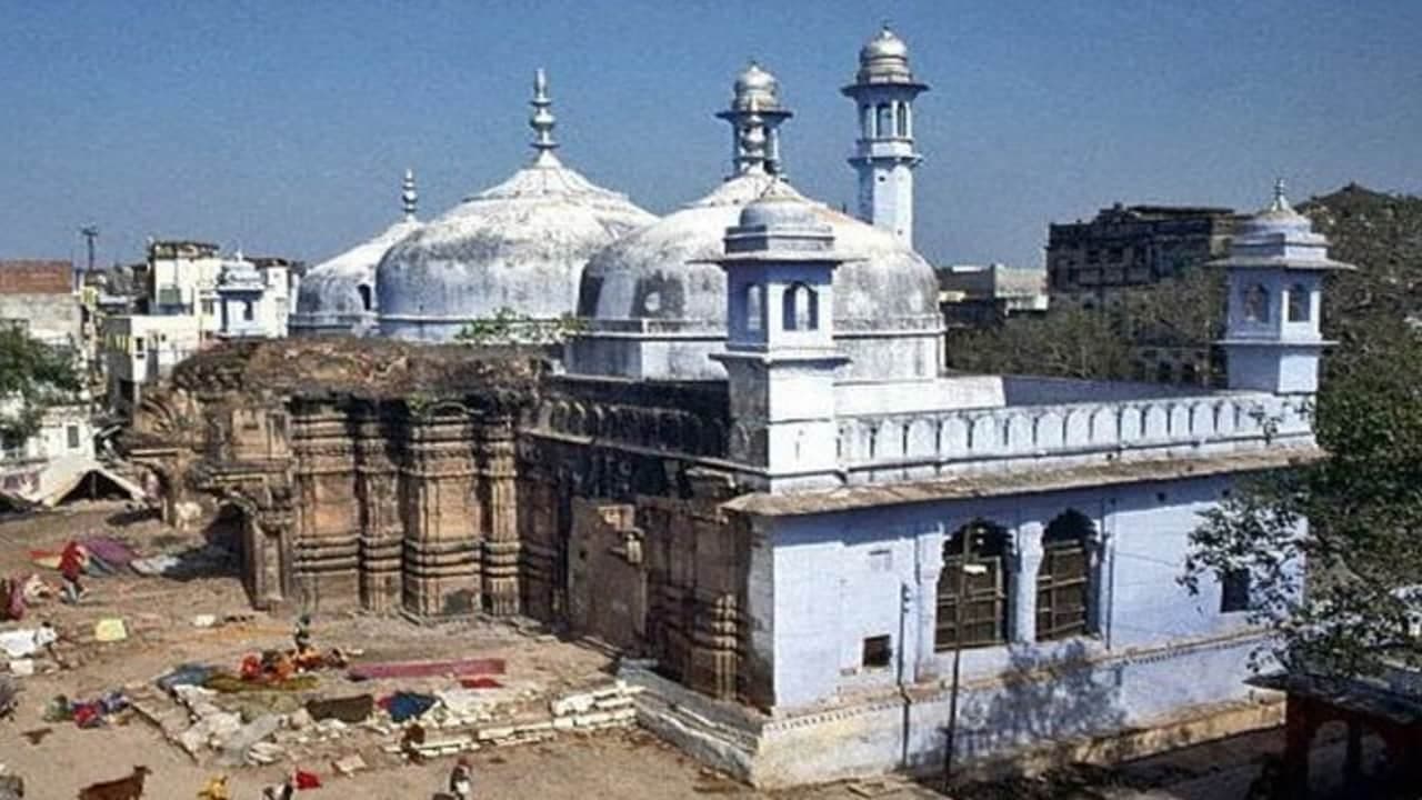 Gyanvapi Masjid Case: काशी विश्वनाथ-ज्ञानवापी विवाद पर SC में सुनवाई आज Gyanvapi Masjid Case: काशी विश्वनाथ-ज्ञानवापी विवाद पर SC में सुनवाई आज