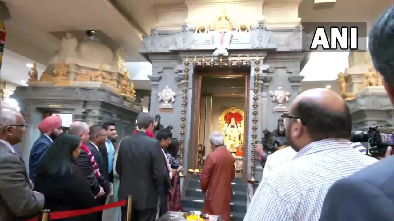मेलबर्न में केंद्रीय मंत्री पीयूष गोयल विष्णु मंदिर पहुंचे मेलबर्न में केंद्रीय मंत्री पीयूष गोयल विष्णु मंदिर पहुंचे
