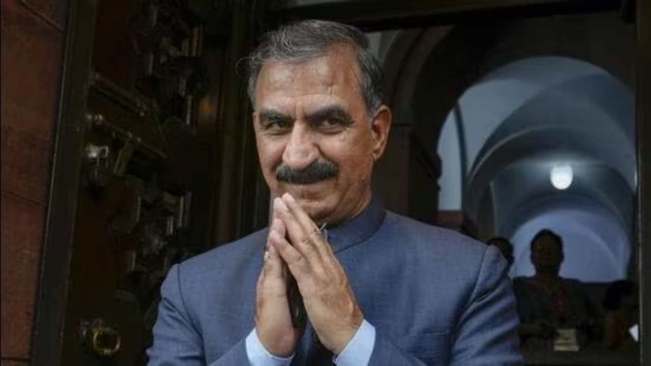 Himachal CM says no competition between Kangana, Vikramaditya Himachal CM says no competition between Kangana, Vikramaditya