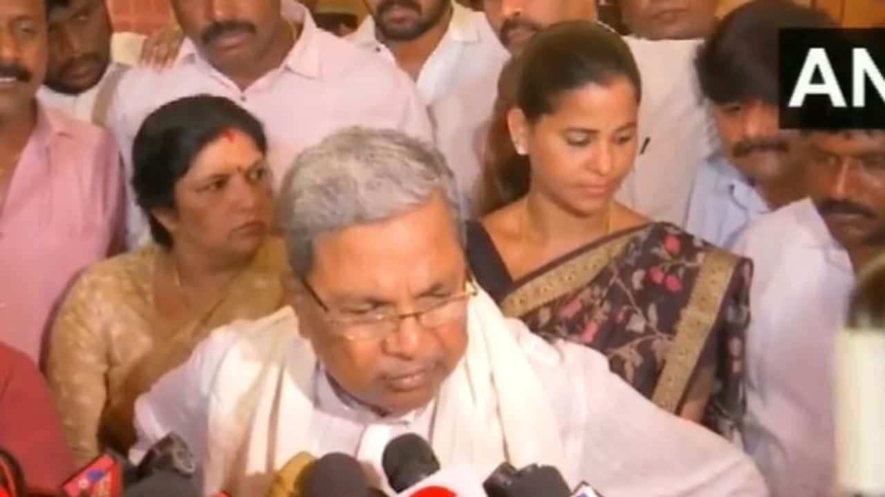 Karnataka Election: Ex-CM's seat prediction for Congress Karnataka Election: Ex-CM's seat prediction for Congress