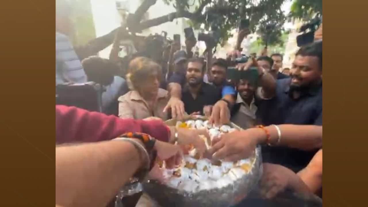 Ranbir-Alia Wedding: Sweets for the media Ranbir-Alia Wedding: Sweets for the media