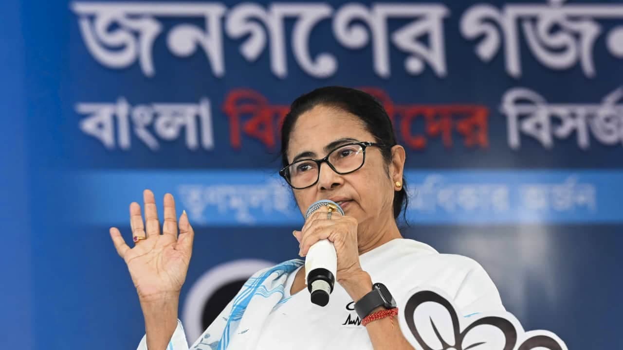 Mamata remains X-factor for Kolkata Dakshin LS seat amid opposition’s efforts to dent her popularity Mamata remains X-factor for Kolkata Dakshin LS seat amid opposition’s efforts to dent her popularity