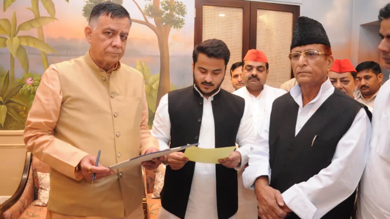 आजम खान तबीयत बिगड़ी, दिल्ली के सर गंगाराम अस्पताल में भर्ती आजम खान तबीयत बिगड़ी, दिल्ली के सर गंगाराम अस्पताल में भर्ती